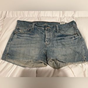 Women’s Levi’s Distressed Studded Shorts sz 30